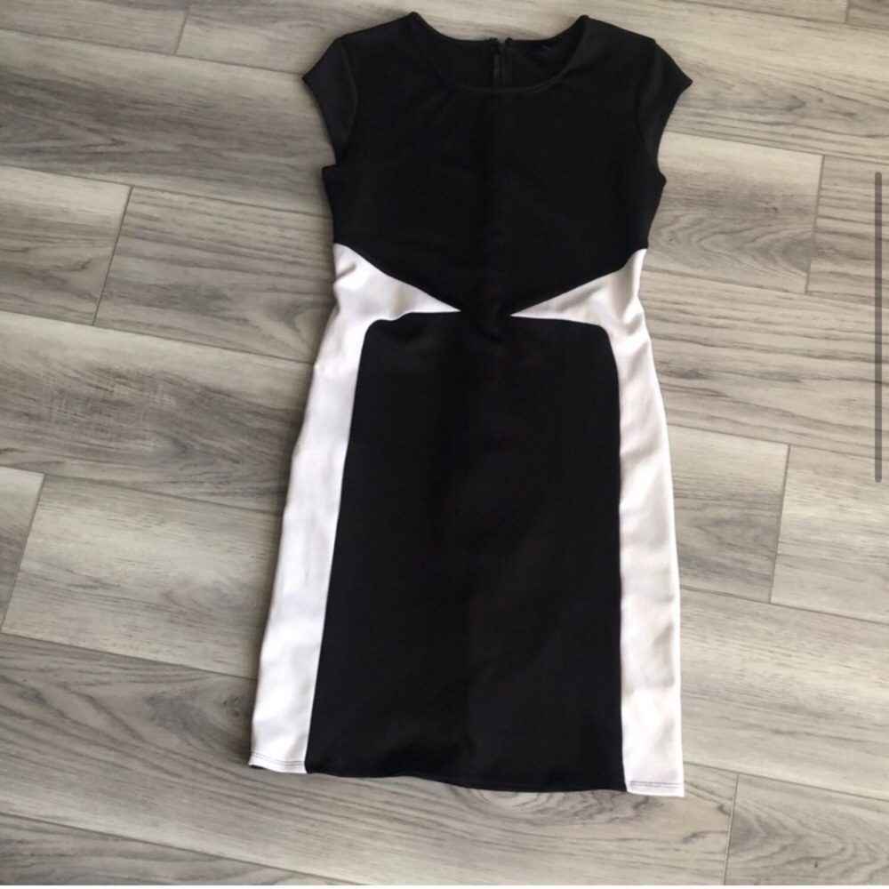 🖤🤍Mossimo Classic Dress - Picture 3 of 5